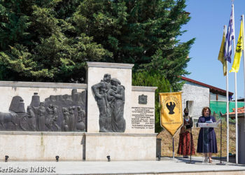 (Φωτ.: Μητρόπολη Βεροίας, Ναούσης, Καμπανίας)