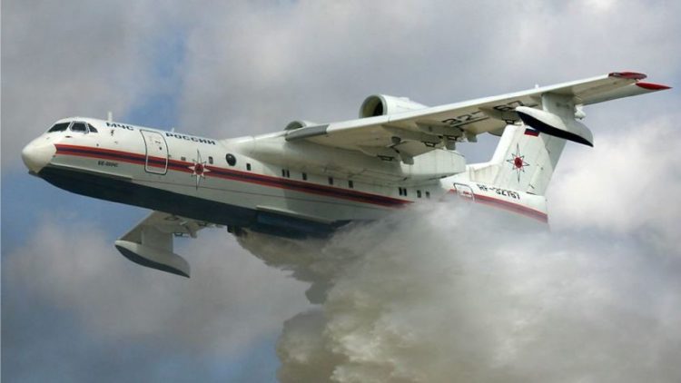 Το ρωσικό Beriev-200 (φωτ.: αρχείο ΑΠΕ-ΜΠΕ)