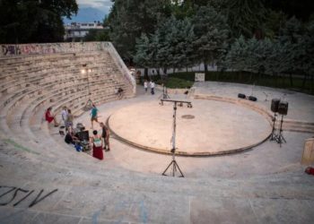 Το θεατράκι πάρκου Κατερίνης (φωτ.: festivalolimpou.gr)