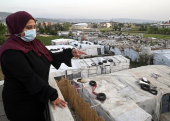 Μία πρόσφυγας που βρίσκεται στο Λίβανο (φωτ.: EPA/ Wael Hamzeh)