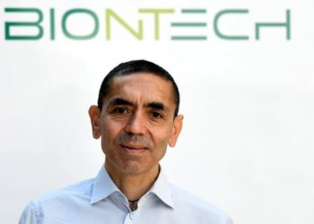 Ο επικεφαλής της BioNTech Ουγκούρ Σαχίν (φωτ. αρχείου: REUTERS/Fabian Bimmer)