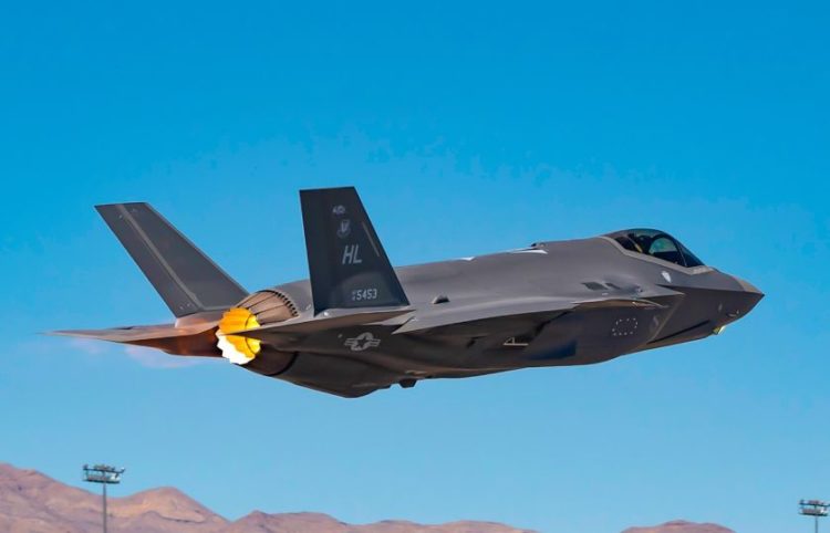 (Φωτ.: Facebook / Lockheed Martin F-35  Lightning II)