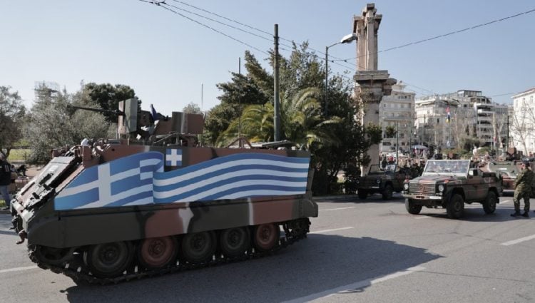 Στρατιωτική παρέλαση στην Αθήνα για την εθνική επέτειο της 25ης Μαρτίου 1821
(φωτ.: ΒΑΣΙΛΗΣ ΡΕΜΠΑΠΗΣ/EUROKINISSI)