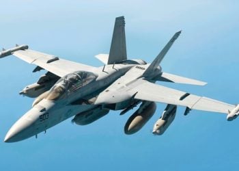 Αμερικανικό αεροσκάφος τύπου Growler EA-18G, σαν αυτά που έστειλε το αμερικανικό Πεντάγωνο στη Γερμανία (φωτ.: U.S. Air Force/Senior Airman John Linzmeier)