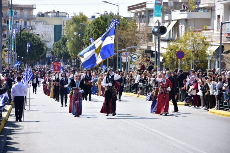 (Φωτ.: Σύλλογος Ποντίων Αγ. Βαρβάρας «Ο Φάρος»)