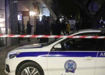 Εικόνα από το σημείο του πυροβολισμού στην οδό Παπάφη, στην Κάτω Τούμπα (φωτ.: ΜΟΤΙΟΝΤΕΑΜ/Γιώργος Κωνσταντινίδης)