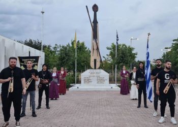 Στιγμιότυπο από την εκδήλωση μνήμης για τη 19η Μαΐου 2022 (φωτ.: Δήμος Ασπροπύργου)