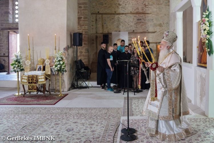 (Φωτ.: Μητρόπολη Βεροίας, Ναούσης, Καμπανίας)