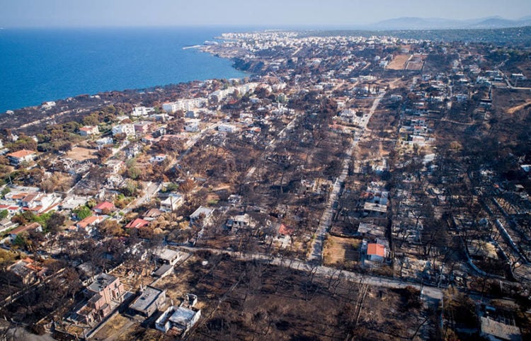 Το Μάτι σχεδόν έναν μήνα μετά τη φονική πυρκαγιά, το 2018 (φωτ.: EUROKINISSI)