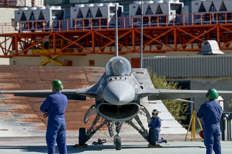 Το ένα από τα δύο πρώτα αεροσκάφη F-16 Viper που παρέλαβε η χώρα μας (φωτ.: Μιχάλης Καραγιάννης / EUROKINISSI)