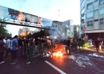 Διαδήλωση στην Τεχεράνη για το θάνατο της Μαχσά Αμινί (Φωτ. αρχείου: EPA/STR)