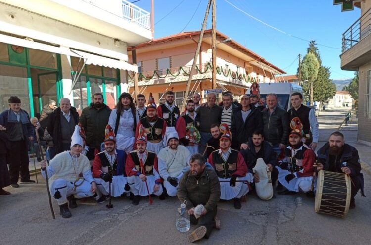 (Φωτ.: facebook/Πολιτιστικός Ποντιακός Σύλλογος Κομνηνών)