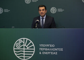 Ο υπουργός Περιβάλλοντος και Ενέργειας Κώστας Σκρέκας (φωτ.: ΑΠΕ-ΜΠΕ / Γιώργος Βιτσαράς)