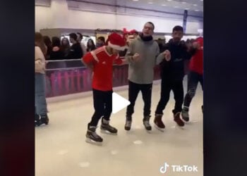 (Πηγή: TIkTok / iceskateasterokosmos)