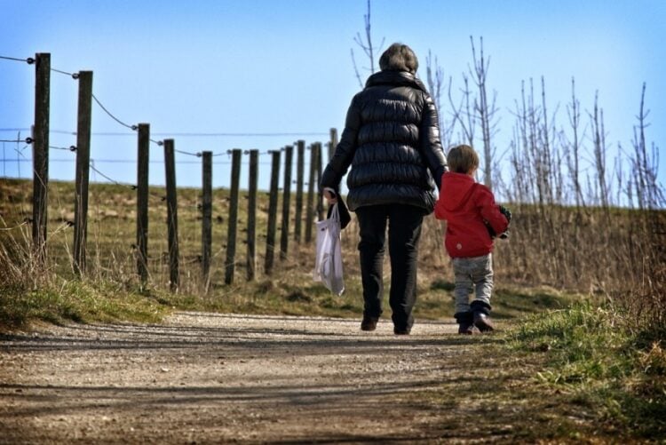 Η ελληνική περιφέρεια ερημώνει όλο και περισσότερο (φωτ.: pixabay.com/Antranias)