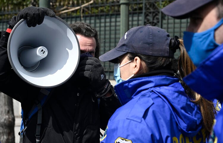 Από παλαιότερη κινητοποίηση της ΠΟΕΔΗΝ (φωτ.: EUROKINISSI / Μιχάλης Καραγιάννης)