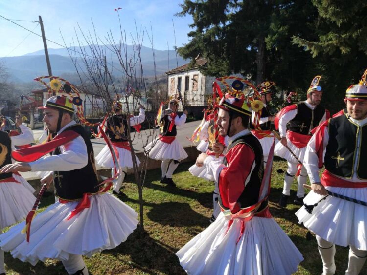 (Φωτ.: facebook/Πολιτιστικός Σύλλογος Ροδοχωρίου «Οι Κομνηνοί»)