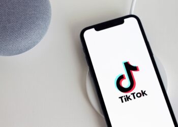 Το TikTok καταλαμβάνει την έκτη θέση μεταξύ των πλέον χρησιμοποιούμενων ιστότοπων κοινωνικής δικτύωσης (φωτ.: Pixabay/antonbe)