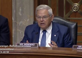 (Πηγή: YouTube/Senator Bob Menendez)