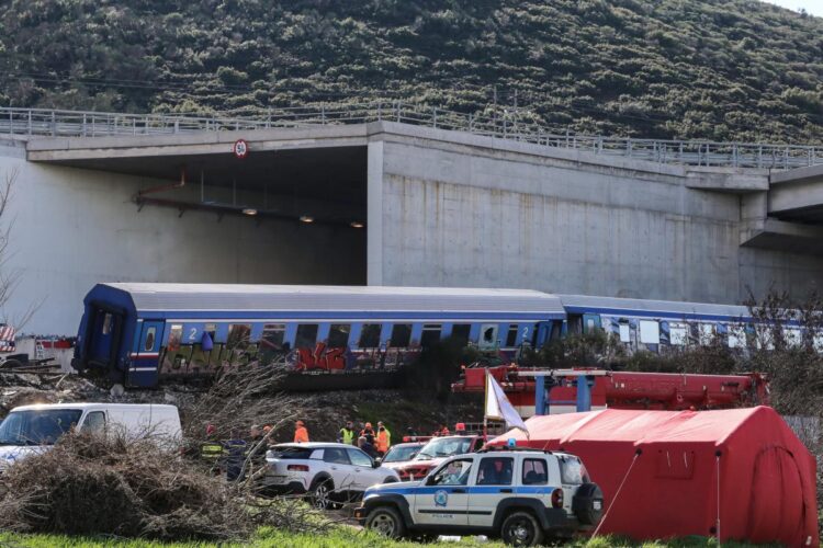 Mαραθώνια ήταν η απολογία του σταθμάρχη Λάρισας για το τραγικό δυστύχημα στα Τέμπη (φωτ. EUROKINISSI/Λεωνίδας Τζέκας)