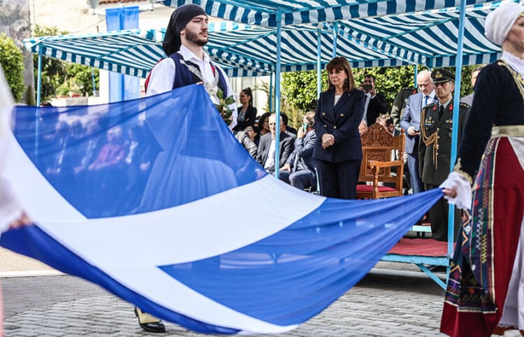 Εκδηλώσεις στο Μεσολόγγι για τον εορτασμό της 197ης επετείου της Εξόδου των Ελεύθερων Πολιορκημένων (φωτ.: EUROKINISSI / Θοδωρής Μανωλόπουλος / Γραφείο Τύπου Προεδρίας της Δημοκρατίας)