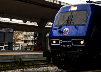 Αμαξοστοιχία Intercity στο σταθμό της Θεσσαλονίκης (φωτ. αρχείου: EUROKINISSI / Ραφαήλ Γεωργιάδης)