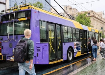 Τρόλεϊ στο κέντρο της Αθήνας (φωτ.: EUROKINISSI / Γιελάντα Ντελάι)