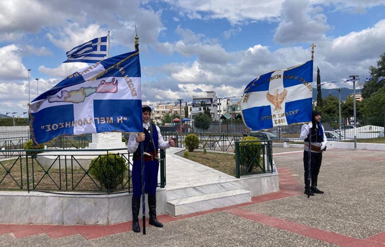 Πόντος και Κρήτη στο Ηρώο στη Μεταμόρφωση Αττικής (φωτ.: Facebook / Δήμος Μεταμόρφωσης)