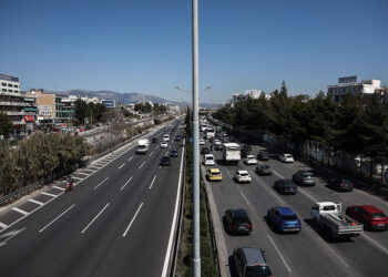 Στιγμιότυπο από την Εθνική Οδό Αθηνών-Λαμίας
(φωτ. αρχείου: EUROKINISSI / Βασίλης Ρεμπάπης)