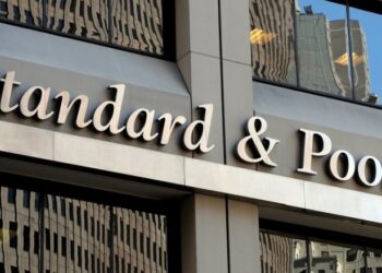 Τα γραφεία της Standard & Poor’s στη Νέα Υόρκη (φωτ.: EPA/Justine Lane)