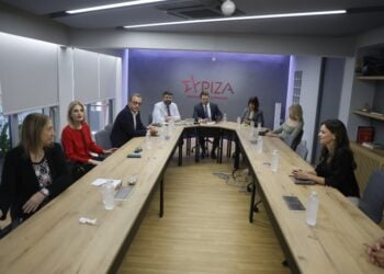 Στιγμιότυπο από τη συνεδρίαση της εκτελεστικής επιτροπής του κόμματος (φωτ.: EUROKINISSI/Γιώργος Κονταρίνης)