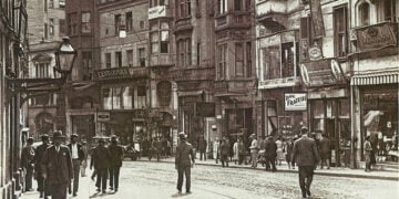 Κωνσταντινούπολη, 1942 (φωτ.: facebook / Tarihi İstanbul Fotoğrafları Arşivi)