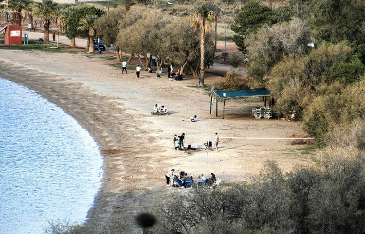 Ανοιξιάτικες θερμοκρασίες στην ευρύτερη περιοχή του Ναυπλίου εν μέσω Χριστουγέννων (φωτ.: ΑΠΕ-ΜΠΕ / Ευάγγελος Μπουγιώτης)