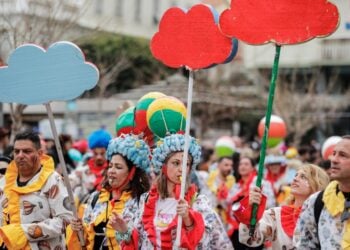 Στιγμιότυπο από το καρναβάλι της Πάτρας (φωτ.: EUROKINISSI/Μαρίλια Βασιλακοπούλου)