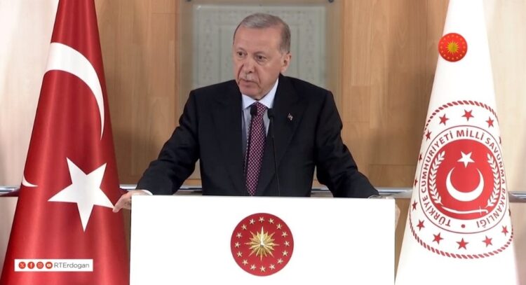 (Πηγή: twitter.com/RTErdogan)