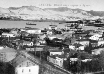 Άποψη του Βατούμ (πηγή: flickr.com/photos/old_batumi/)