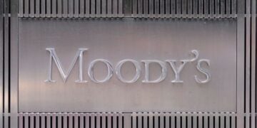 Το λογότυπο της Moody's στα γραφεία της Νέας Υόρκης (φωτ.: EPA/Andrew Gombert)