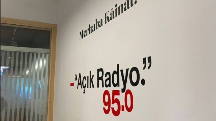 (Φωτ.: acikradyo.com.tr)