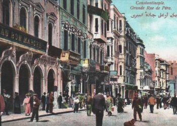 (Πηγή: levantineheritage.com/beyoglu.htm)