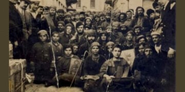 Από το εξώφυλλο του βιβλίου «1922 Καταστροφή – Μια φωτογραφία διηγείται την ιστορία της», που θα παρουσιαστεί στην εκδήλωση