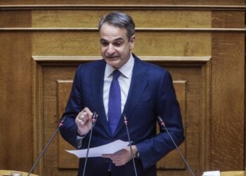 Ο πρωθυπουργός Κυριάκος Μητσοτάκης μιλά στην Ολομέλεια της Βουλής του σχεδίου νόμου του Υπουργείου Εθνικής Οικονομίας και Οικονομικών «Κύρωση του Κρατικού Προϋπολογισμού οικονομικού έτους 2025», Κυριακή 15 Δεκεμβρίου 2024. (Φωτ.: Eurokinissi/Δήμητρα Κούτρα)