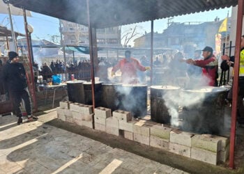 Τα καζάνια... πήραν φωτιά στο Καλαμπάκι Δράμας (φωτ.: Facebook / Κεχαγιόγλου Σταύρος)