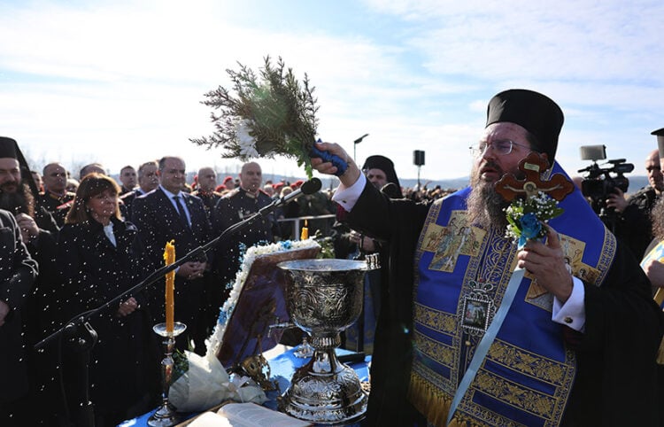 Η τελετή αγιασμού των υδάτων στη Δοϊράνη, παρουσία της Προέδρου της Δημοκρατίας (φωτ.: EUROKINISSI / Ραφαήλ Γεωργιάδης)