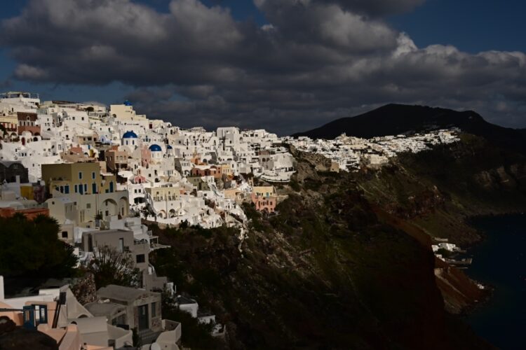 Στιγμιότυπο από την Σαντορίνη, Τετάρτη 5 Φεβρουαρίου 2025 (φωτ.: Eurokinissi/Κώστας Τζούμας)