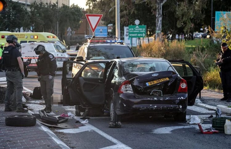 Το αυτοκίνητο που φέρεται να οδηγούσε ο δράστης (πηγή: theworldupdate.in)