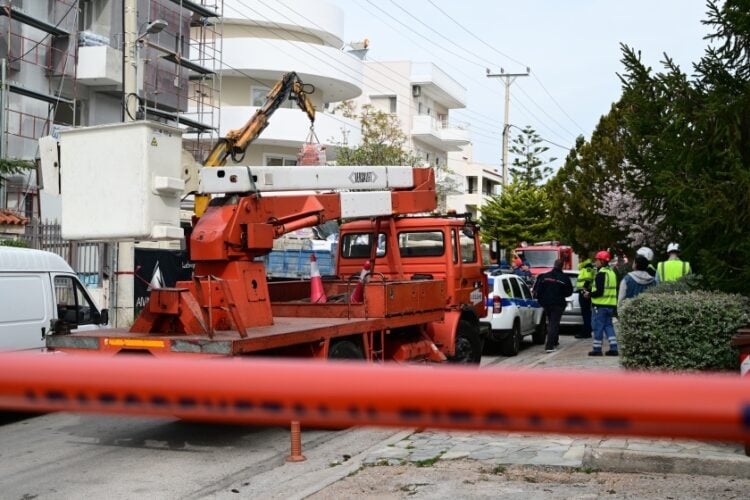 Εργατικό δυστύχημα στην Βούλα στην οδό Ερμού, Τετάρτη 12 Μαρτίου 2025. (φωτ.: EUROKINISSI/Τατιάνα Μπόλαρη)